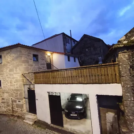 Casaesquerda Cinza 펜션