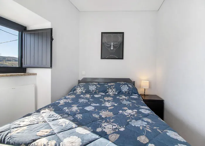 Casaesquerda Cinza Vieira do Minho