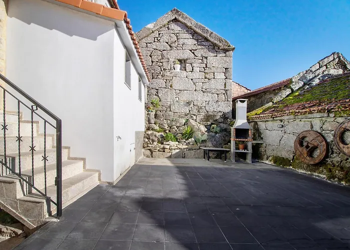 Casaesquerda Cinza Vieira do Minho