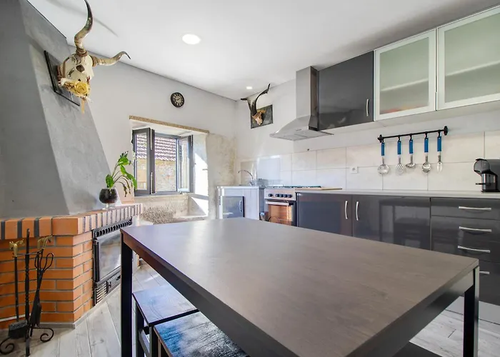 Casaesquerda Cinza * Vieira do Minho